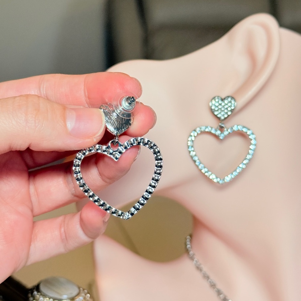 Gold Heart Earrings - Picture 7 of 9